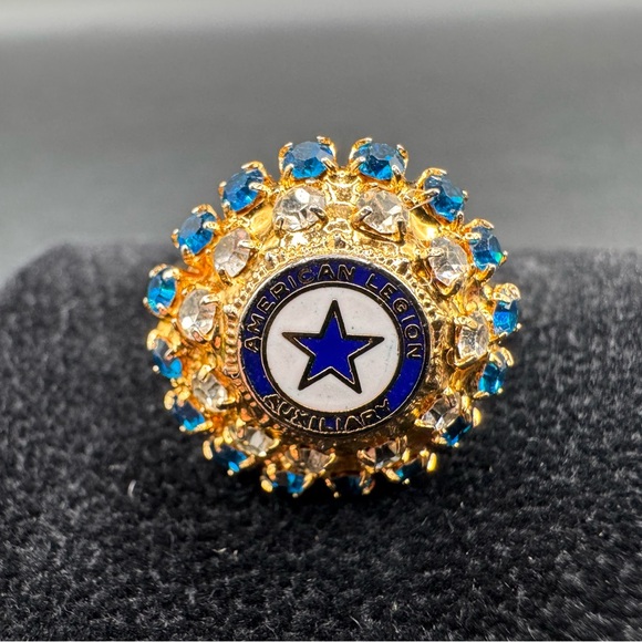 Vintage American Legion Auxiliary Adjustable Gold Tone Rhinestone Fashion Ring - Picture 1 of 7